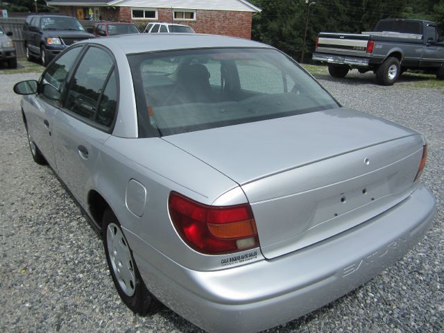 Saturn S Series 2002 photo 1