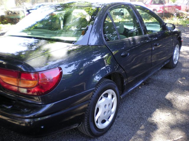 Saturn S Series 2002 photo 2