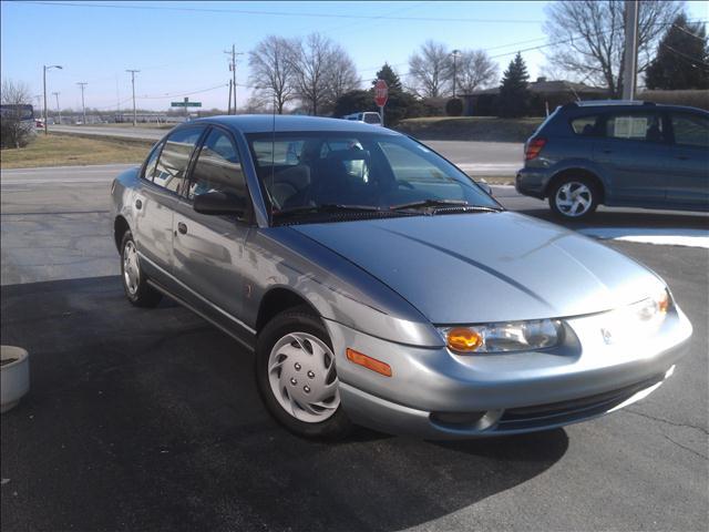 Saturn S Series 2002 photo 2