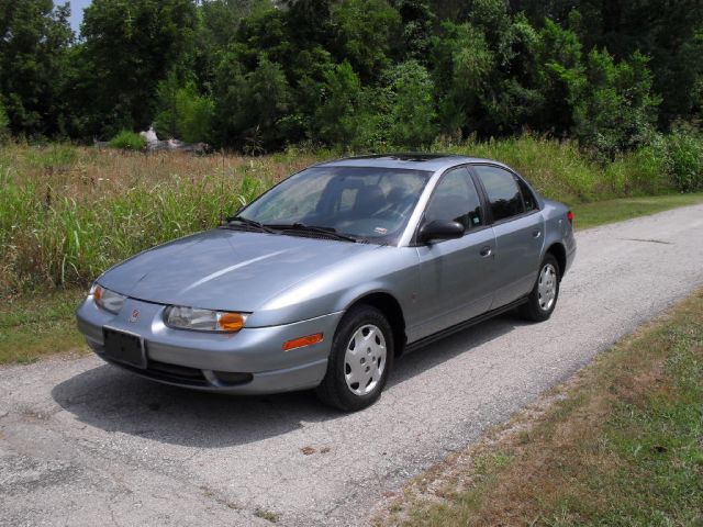 Saturn S Series 2002 photo 1
