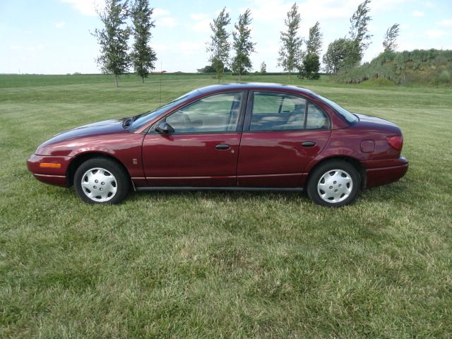 Saturn S Series Base S Sedan