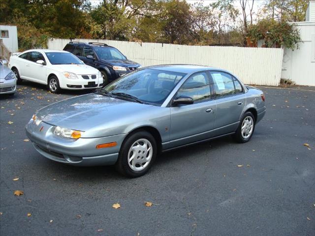 Saturn S Series 2002 photo 2