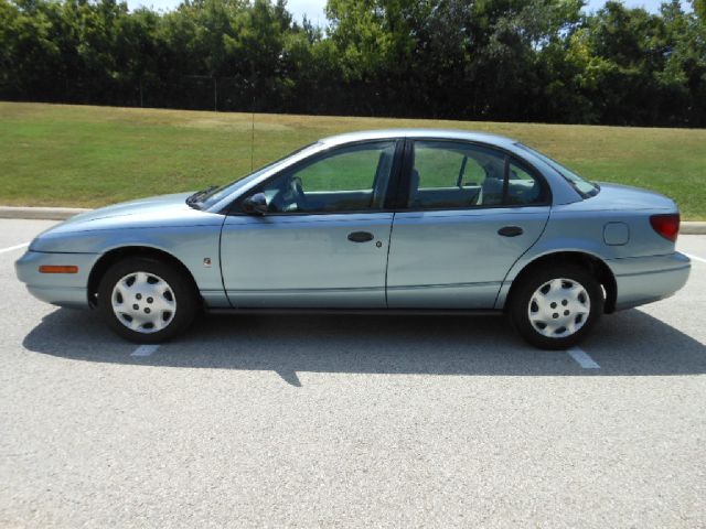Saturn S Series 2002 photo 1