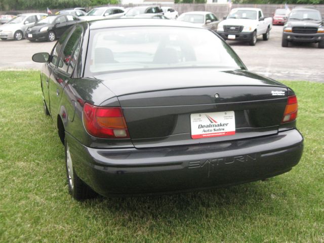 Saturn S Series 2002 photo 11