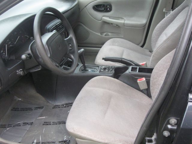 Saturn S Series 2002 photo 12