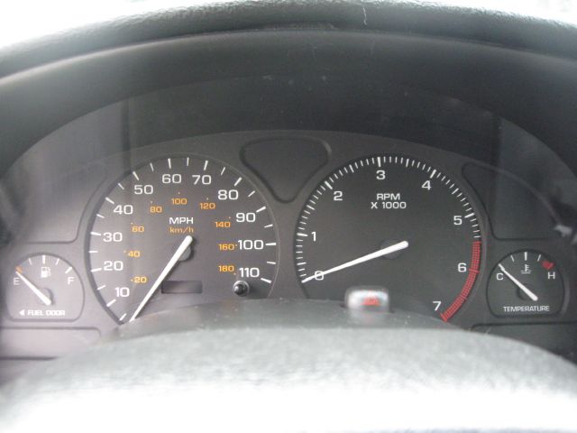 Saturn S Series 2002 photo 3