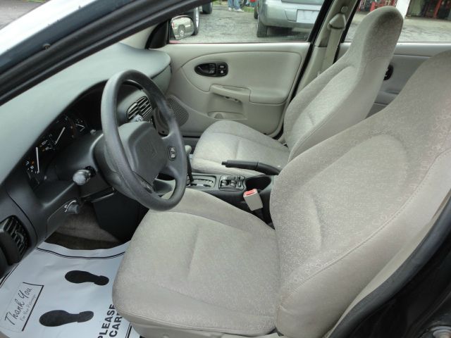 Saturn S Series 2002 photo 3