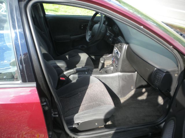 Saturn S Series 2002 photo 4