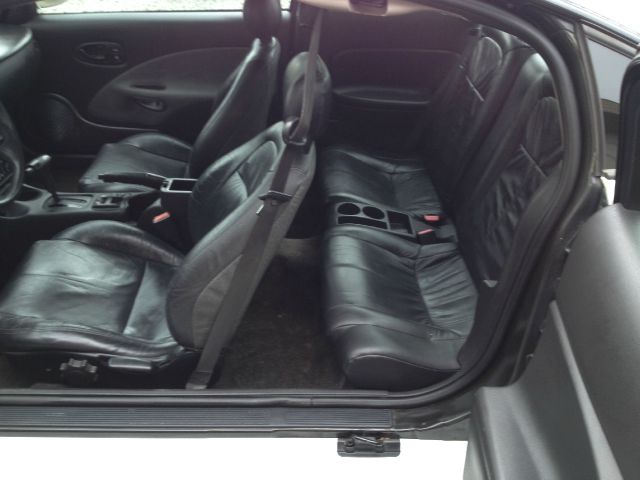 Saturn S Series 2002 photo 3