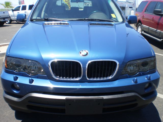 Saturn S Series 2002 photo 1