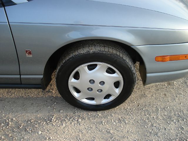 Saturn S Series 2002 photo 11