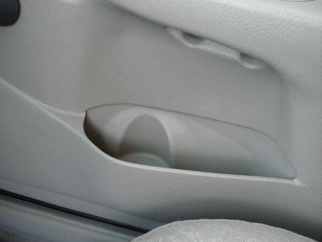Saturn S Series 2002 photo 18