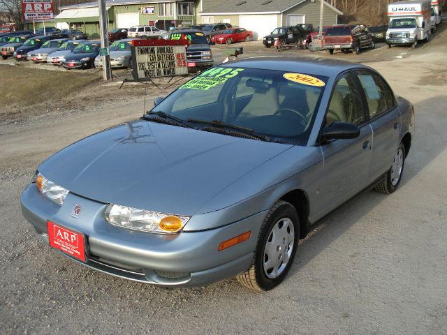 Saturn S Series 2002 photo 2