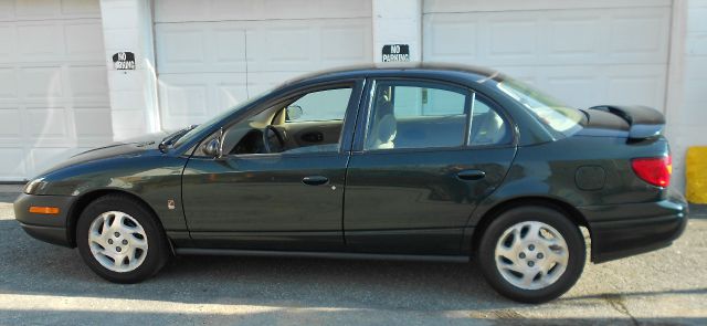 Saturn S Series 2002 photo 2