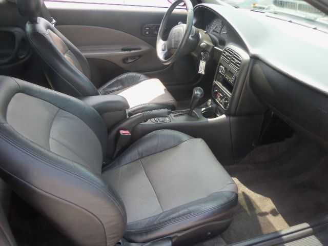 Saturn S Series 2002 photo 1