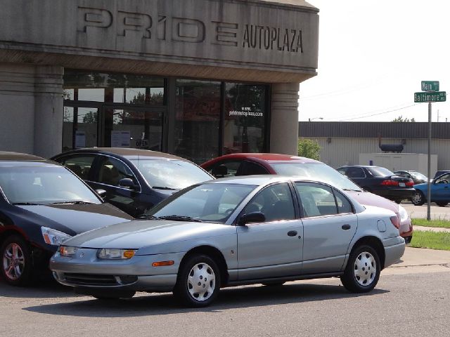 Saturn S Series 2002 photo 2