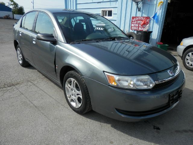 Saturn S Series 2004 photo 1