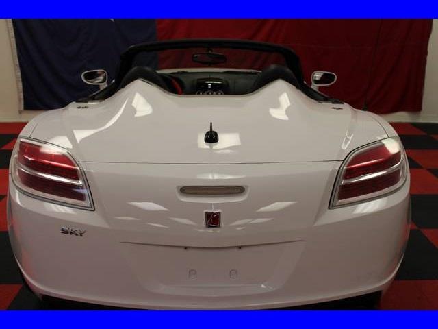 Saturn Sky 2007 photo 36