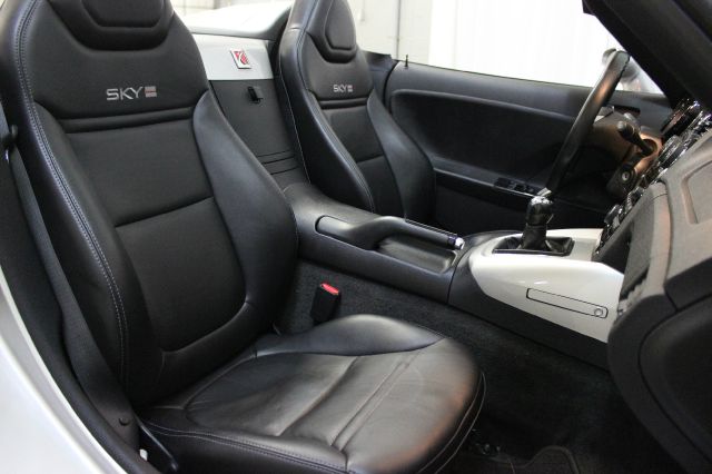 Saturn Sky 2007 photo 29