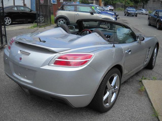 Saturn Sky 2007 photo 1