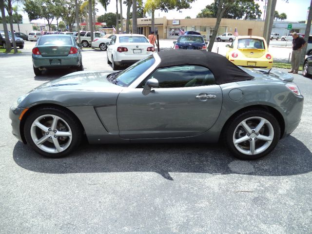 Saturn Sky 2007 photo 1