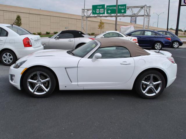 Saturn Sky 2008 photo 1