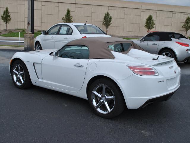 Saturn Sky 2008 photo 2