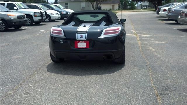Saturn Sky 2008 photo 1