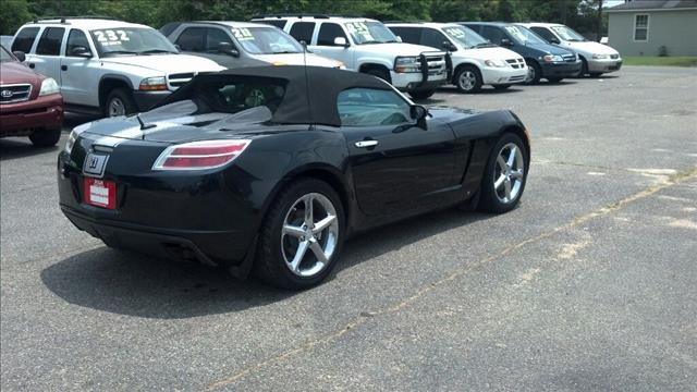 Saturn Sky 2008 photo 2