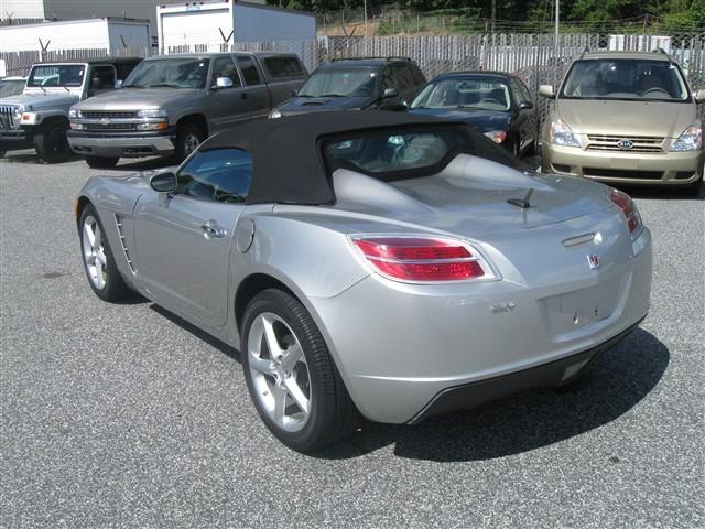 Saturn Sky 2008 photo 4