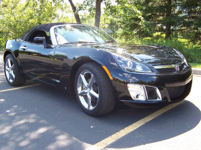 Saturn Sky 2008 photo 2