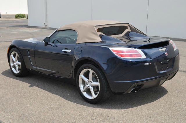 Saturn Sky 2008 photo 2