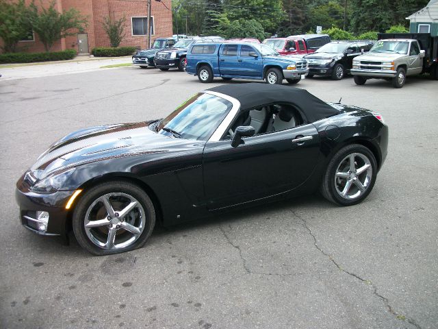 Saturn Sky 2008 photo 3