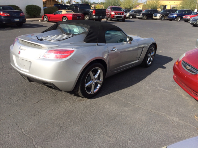 Saturn Sky 2008 photo 3