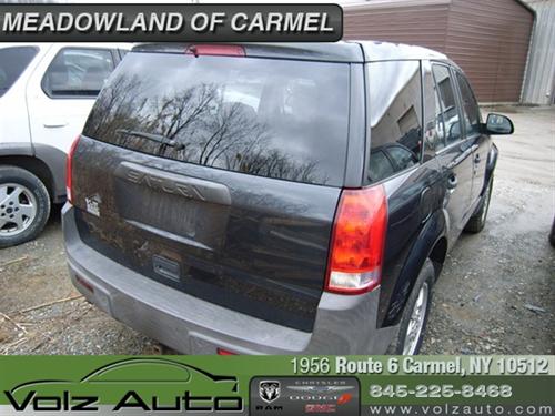 Saturn VUE 2002 photo 1