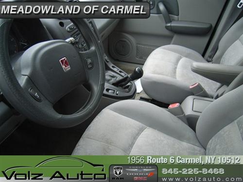 Saturn VUE 2002 photo 3