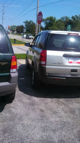 Saturn VUE 2002 photo 2