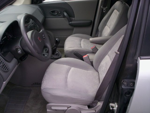 Saturn VUE 2002 photo 3
