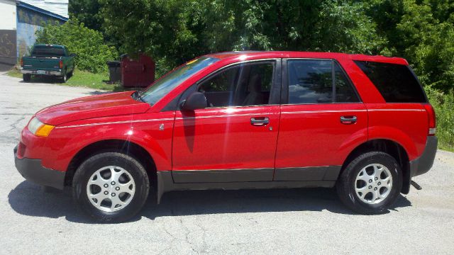Saturn VUE 2002 photo 2