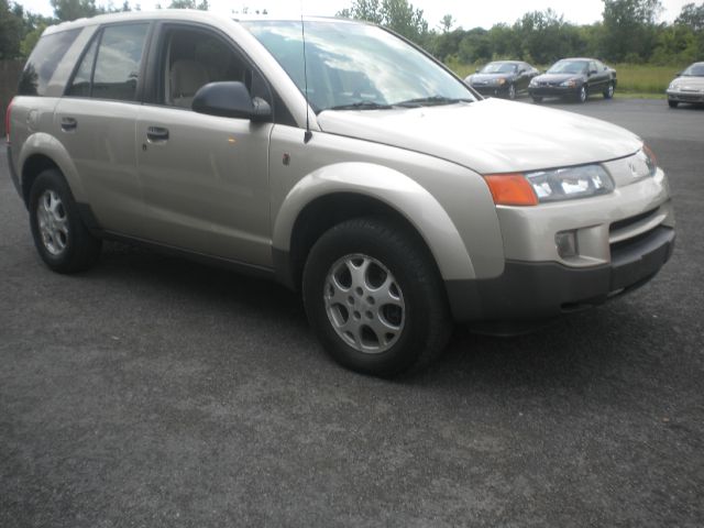 Saturn VUE 2002 photo 2