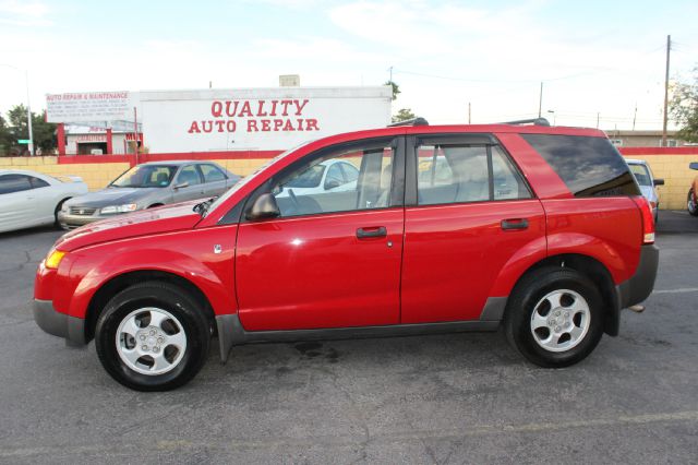 Saturn VUE 2002 photo 1