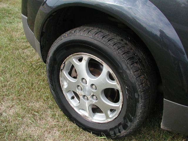 Saturn VUE 2002 photo 4