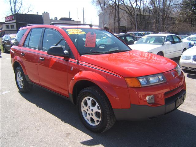Saturn VUE 2003 photo 2