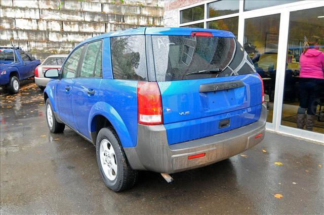 Saturn VUE 2003 photo 2