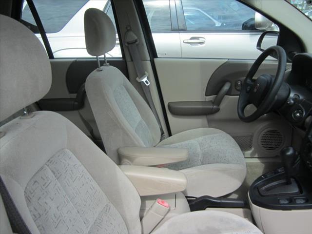 Saturn VUE 2003 photo 4