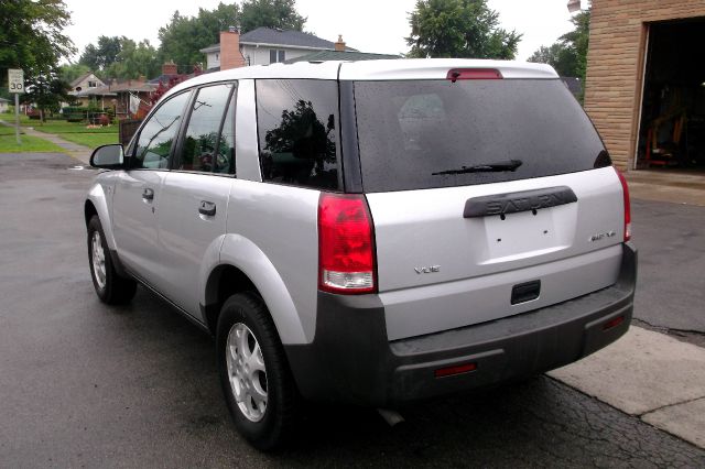 Saturn VUE 2003 photo 4