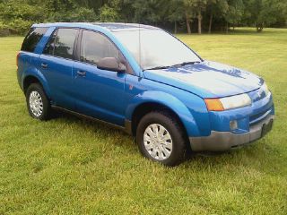 Saturn VUE 2003 photo 3