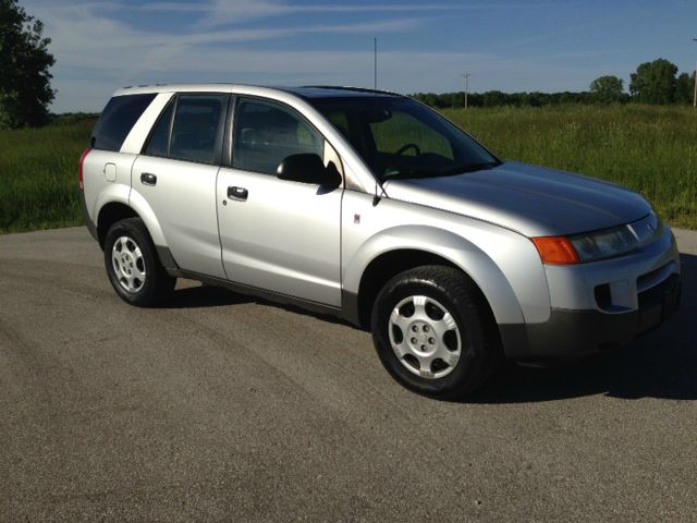 Saturn VUE 2003 photo 1