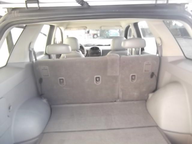 Saturn VUE 2003 photo 4