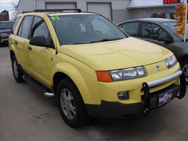 Saturn VUE 2003 photo 1